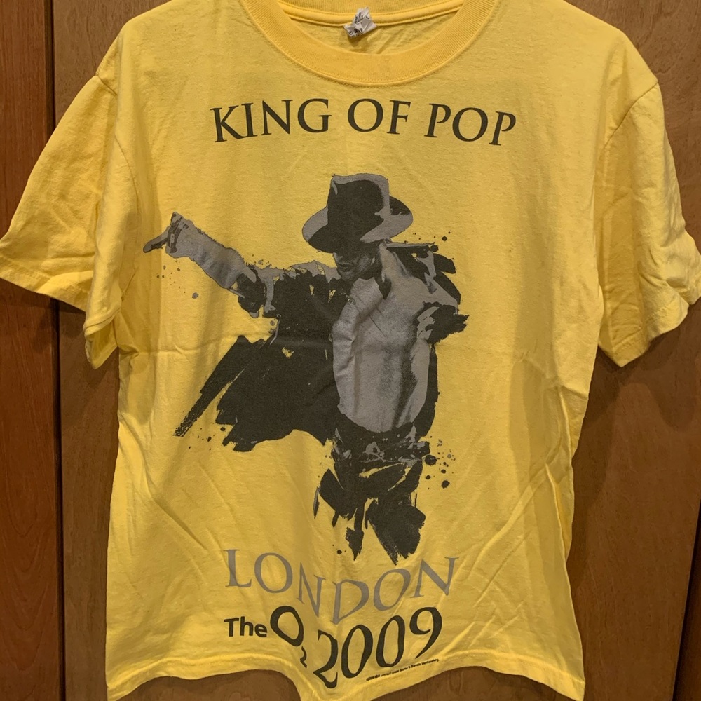 Michael Jackson This Is It Tour Shirt - M